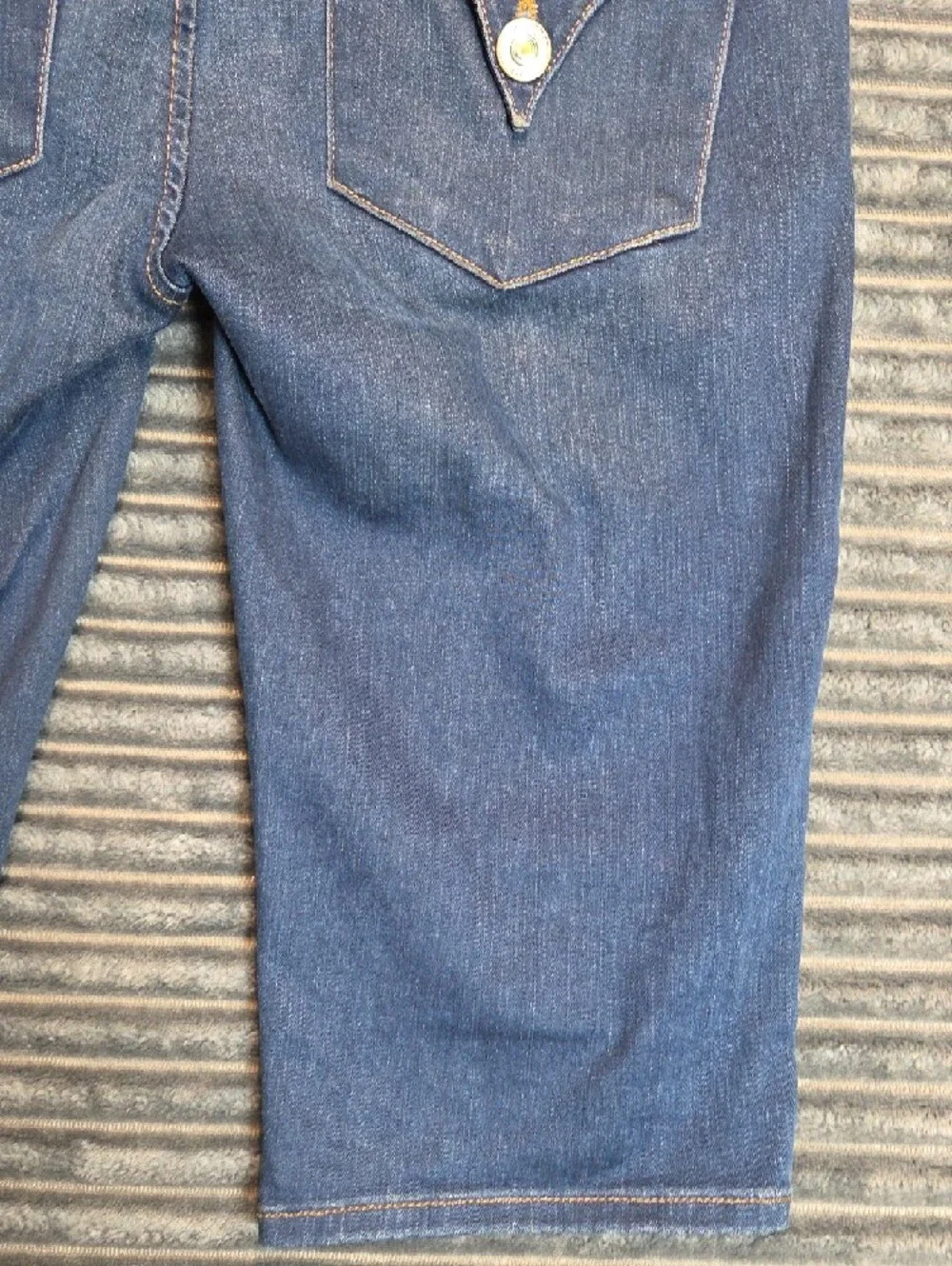 Hudson Jeans Indigo Cropped Denim Shorts with Side Slits